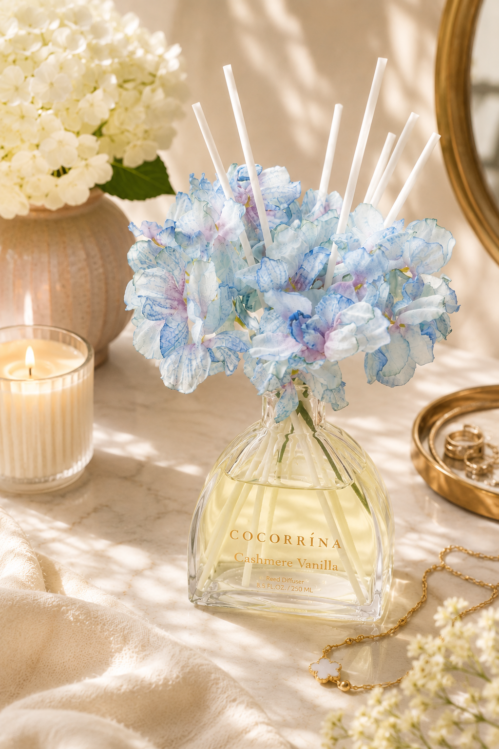 COCORRÍNA Vanilla Cashmere Reed Diffuser | 8.5 oz | Simple Luxe Collection