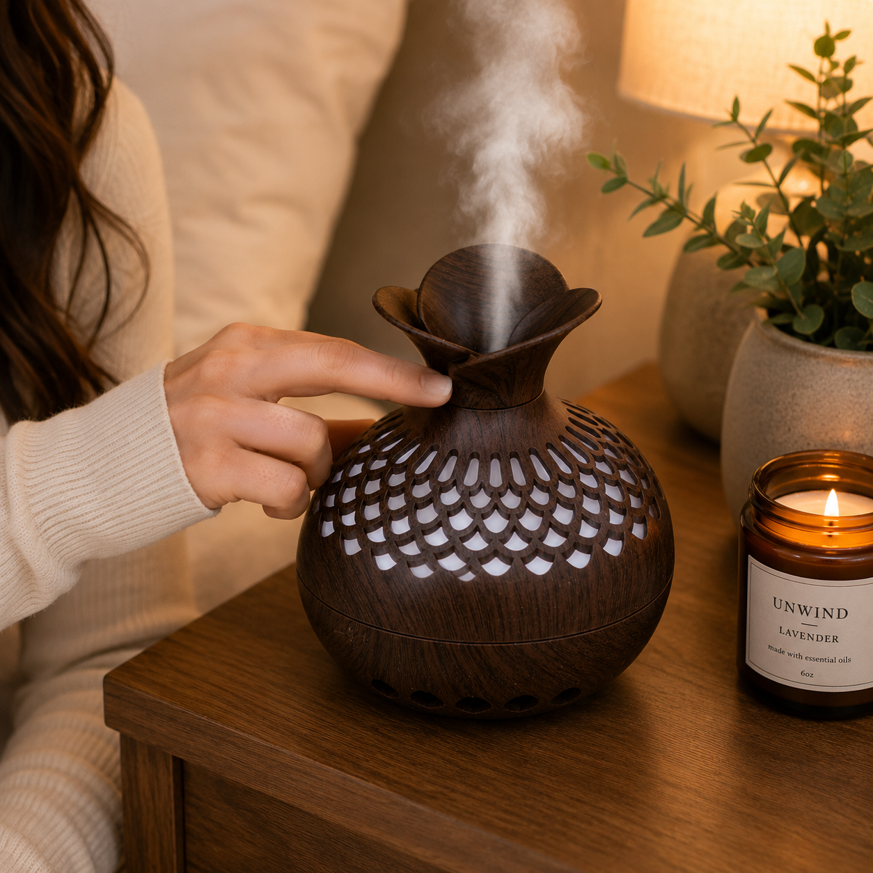 Compact Aroma Humidifier 300ml with Mood Light