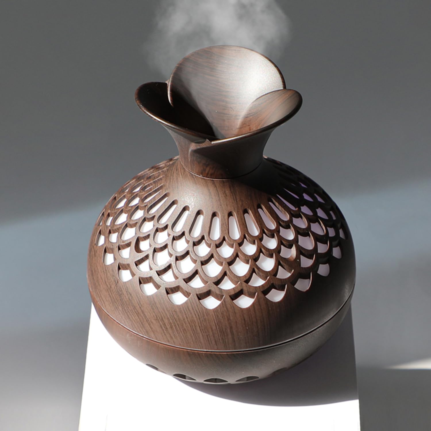 Compact Aroma Humidifier 300ml with Mood Light
